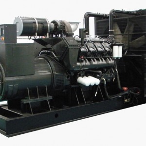 科克1500千瓦柴油發(fā)電機組QTA3240G7