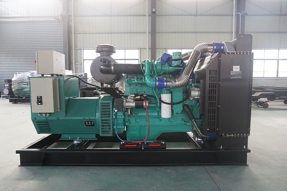 6LTAA8.9-G2東風康明斯動力配套200KW柴油發(fā)電機組報價