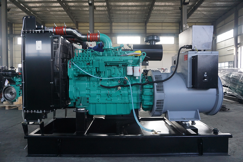 6CTAA8.3-G2東風康明斯動力配套150KW柴油發(fā)電機組報價