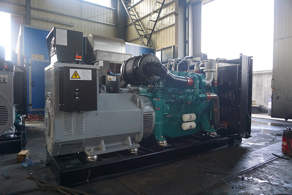 WP13D385E200濰柴藍(lán)擎300KW柴油發(fā)電機(jī)組報價